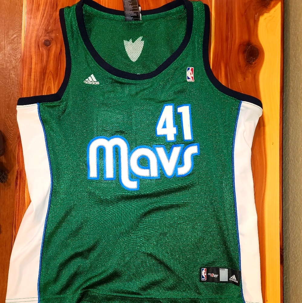 Mavs jersey